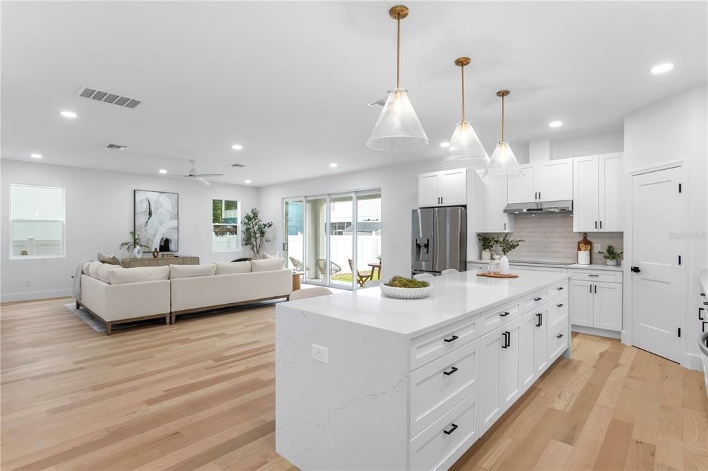 For Rent: $5,000 (4 beds, 3 baths, 2827 Square Feet)