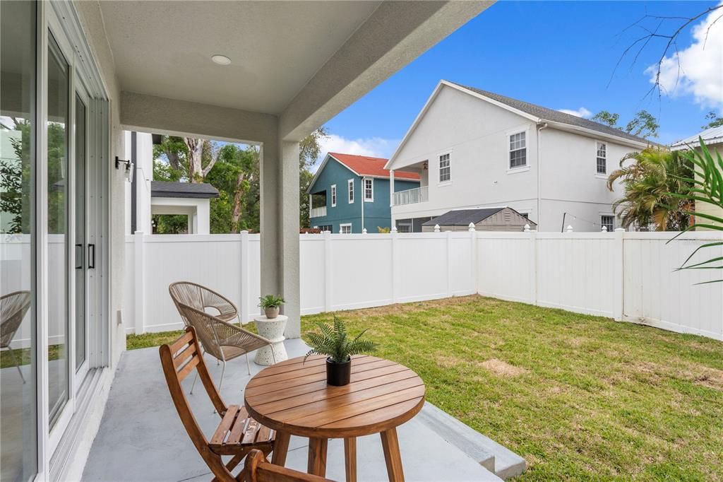 For Rent: $5,000 (4 beds, 3 baths, 2827 Square Feet)