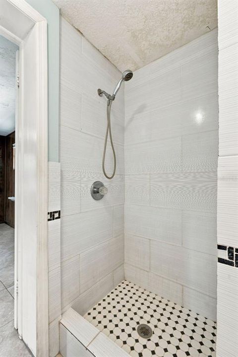 На продажу: $239,900 (3 спален, 2 ванн, 1236 Квадратных фут)