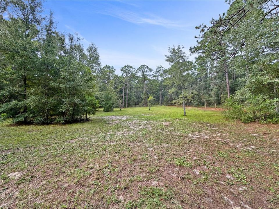 For Sale: $385,000 (2 beds, 2 baths, 1332 Square Feet)