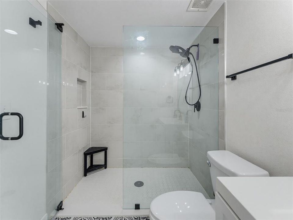En Venta: $389,000 (3 camas, 2 baños, 1068 Pies cuadrados)