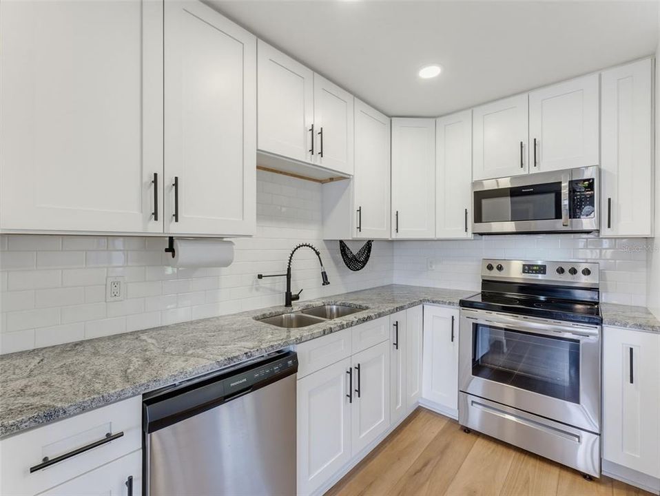 En Venta: $389,000 (3 camas, 2 baños, 1068 Pies cuadrados)