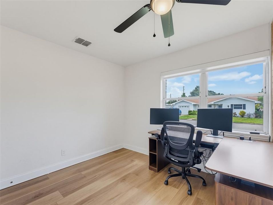 En Venta: $389,000 (3 camas, 2 baños, 1068 Pies cuadrados)