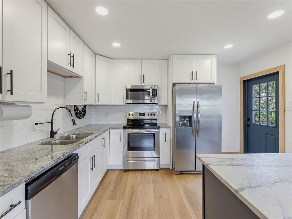 En Venta: $389,000 (3 camas, 2 baños, 1068 Pies cuadrados)