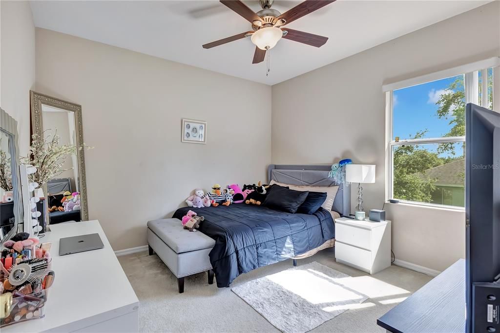 For Sale: $585,000 (5 beds, 3 baths, 2897 Square Feet)