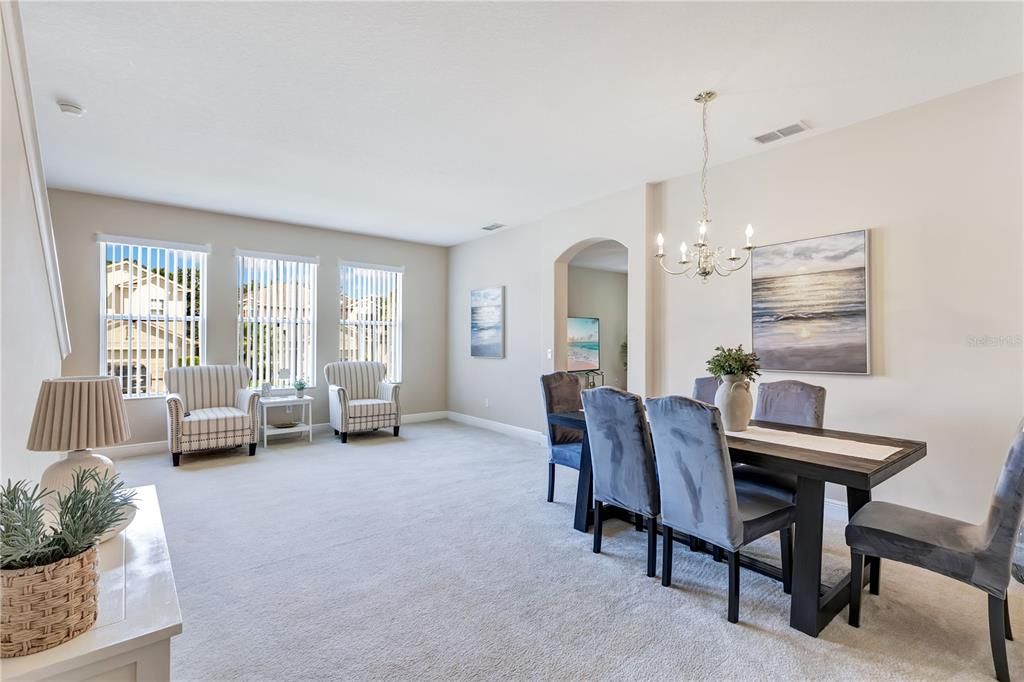 For Sale: $585,000 (5 beds, 3 baths, 2897 Square Feet)