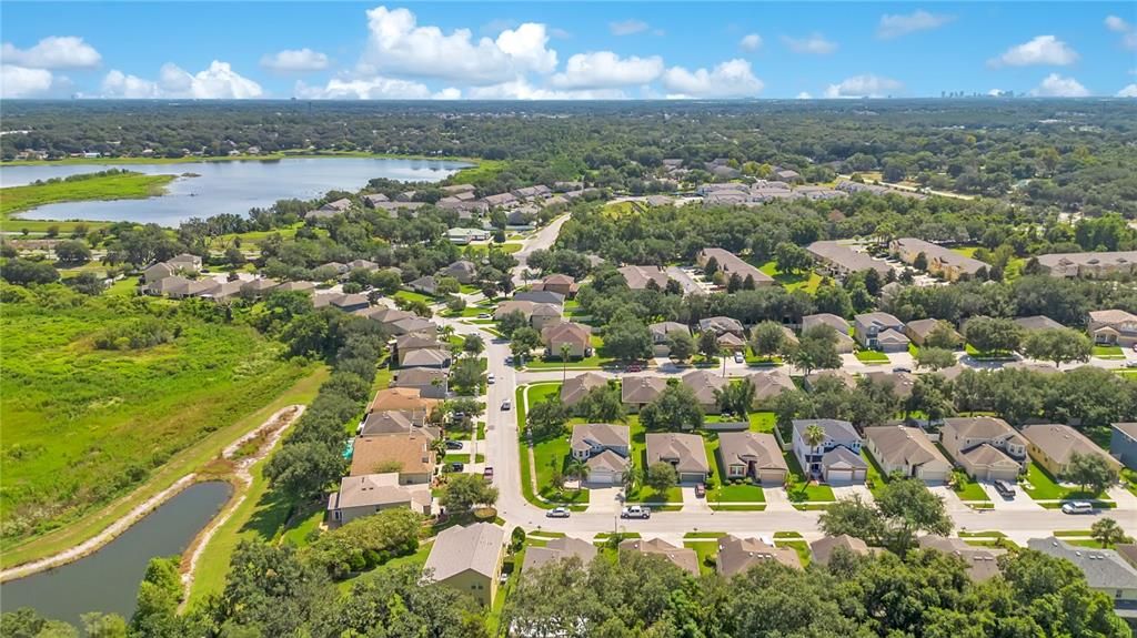For Sale: $585,000 (5 beds, 3 baths, 2897 Square Feet)