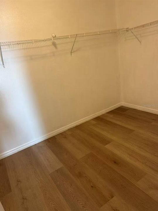 For Rent: $3,400 (5 beds, 3 baths, 3680 Square Feet)