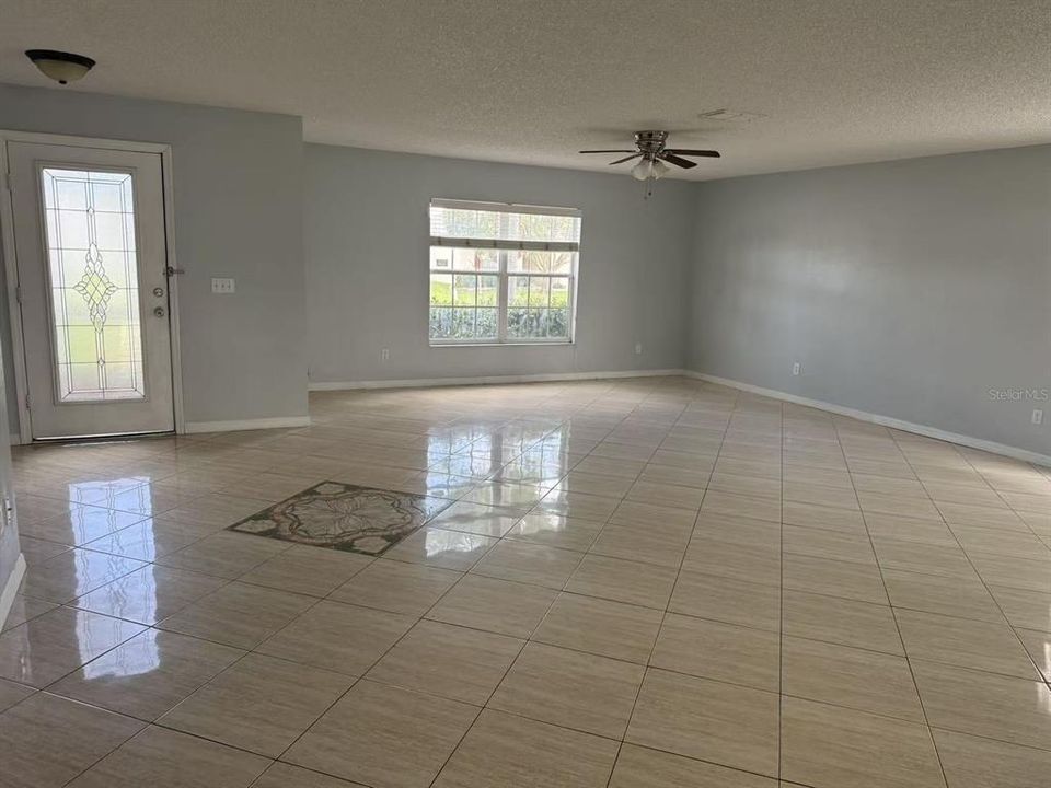 For Rent: $3,400 (5 beds, 3 baths, 3680 Square Feet)
