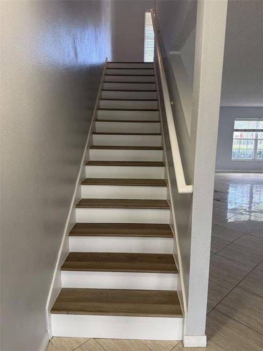 For Rent: $3,400 (5 beds, 3 baths, 3680 Square Feet)
