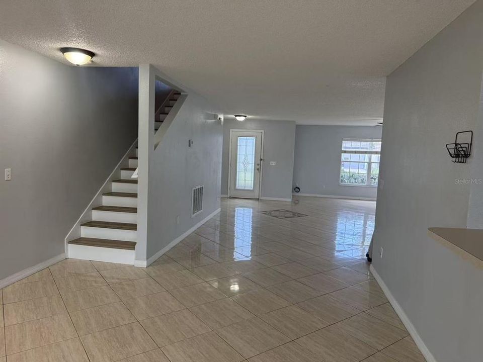 For Rent: $3,400 (5 beds, 3 baths, 3680 Square Feet)