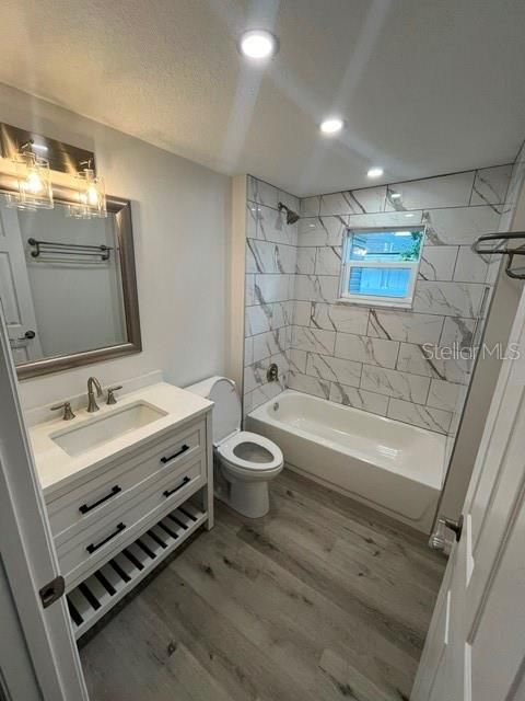 待售: $399,999 (3 贝兹, 2 浴室, 1324 平方英尺)
