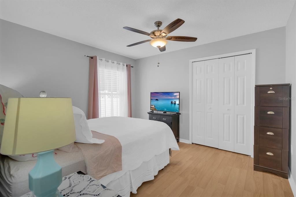 For Sale: $390,000 (3 beds, 2 baths, 1617 Square Feet)
