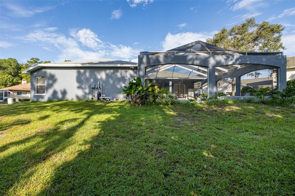 For Sale: $599,000 (5 beds, 3 baths, 2944 Square Feet)