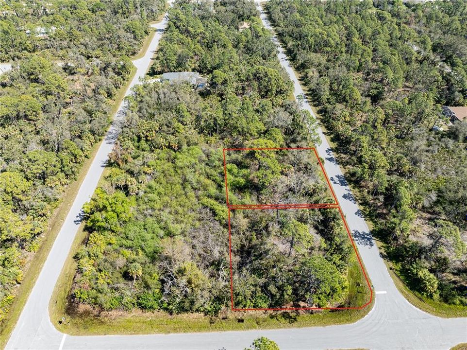 На продажу: $79,900 (0.50 acres)