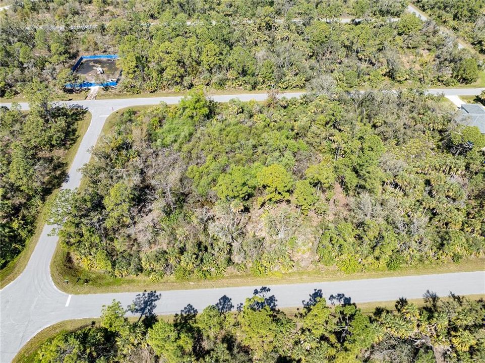 На продажу: $79,900 (0.50 acres)