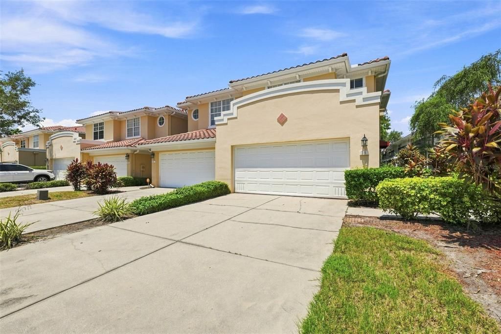 For Rent: $2,800 (3 beds, 3 baths, 2085 Square Feet)