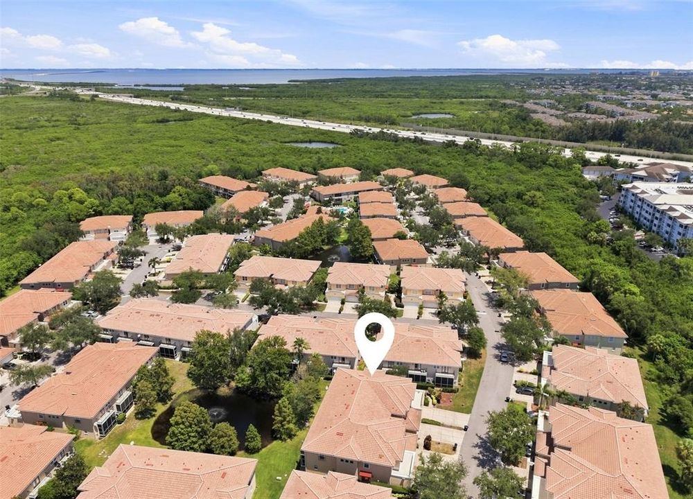 For Rent: $2,800 (3 beds, 3 baths, 2085 Square Feet)