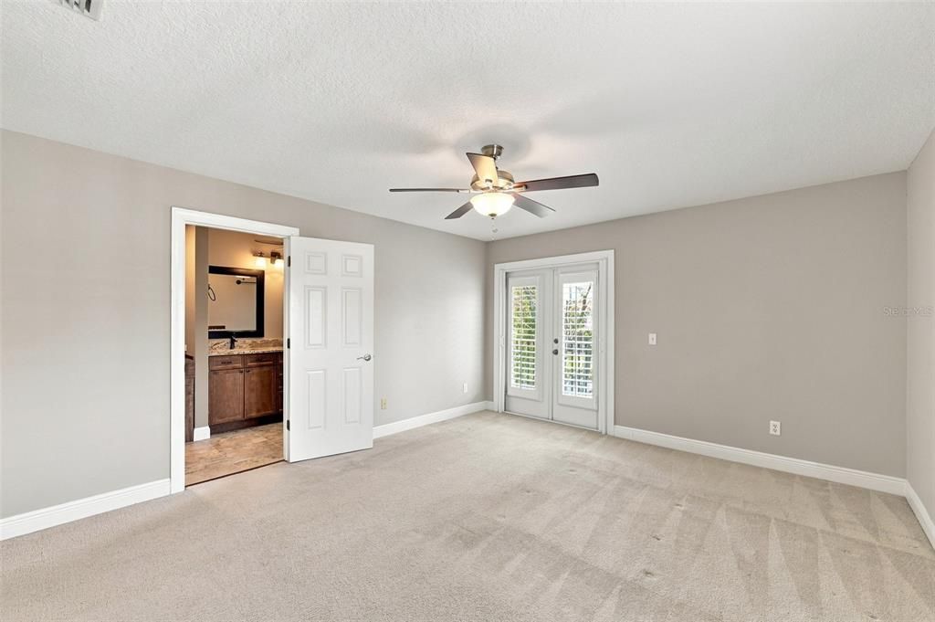 For Rent: $2,800 (3 beds, 3 baths, 2085 Square Feet)