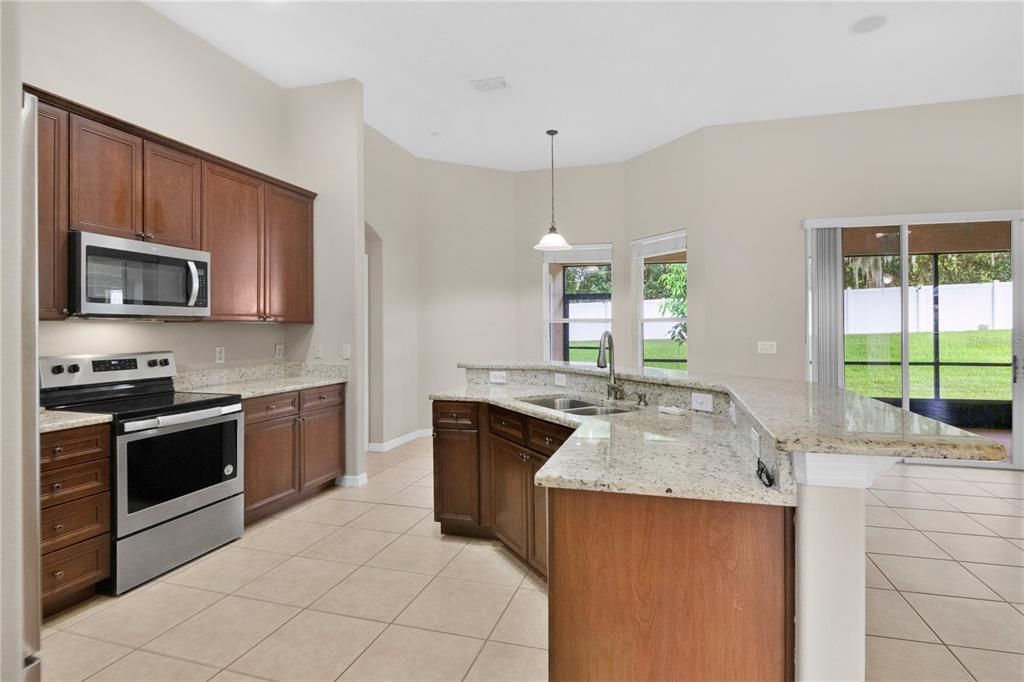 En Venta: $489,999 (3 camas, 2 baños, 2142 Pies cuadrados)