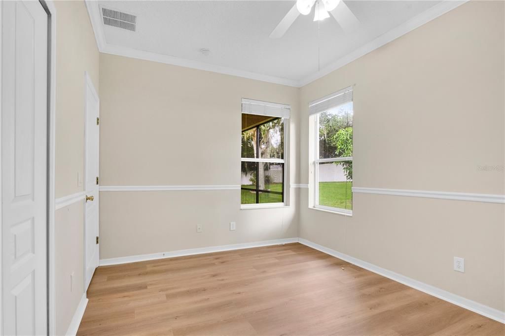 En Venta: $489,999 (3 camas, 2 baños, 2142 Pies cuadrados)