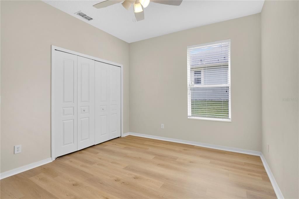 En Venta: $489,999 (3 camas, 2 baños, 2142 Pies cuadrados)
