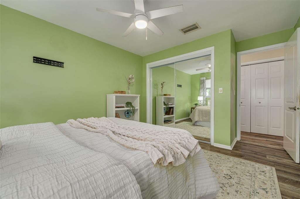 Active With Contract: $875,000 (4 beds, 3 baths, 2892 Square Feet)