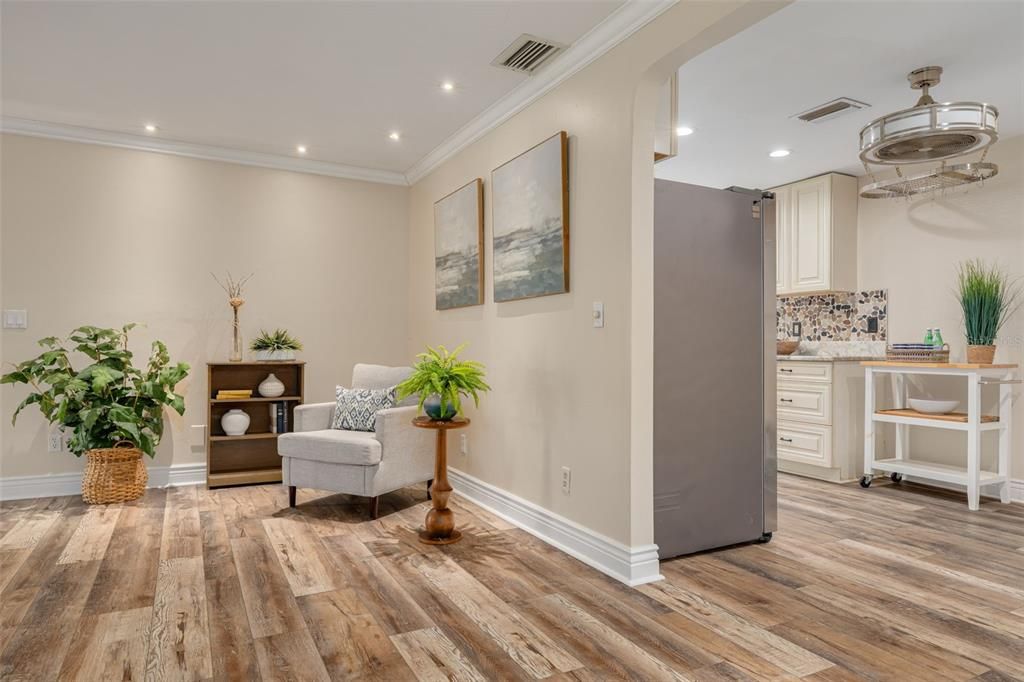 Active With Contract: $875,000 (4 beds, 3 baths, 2892 Square Feet)