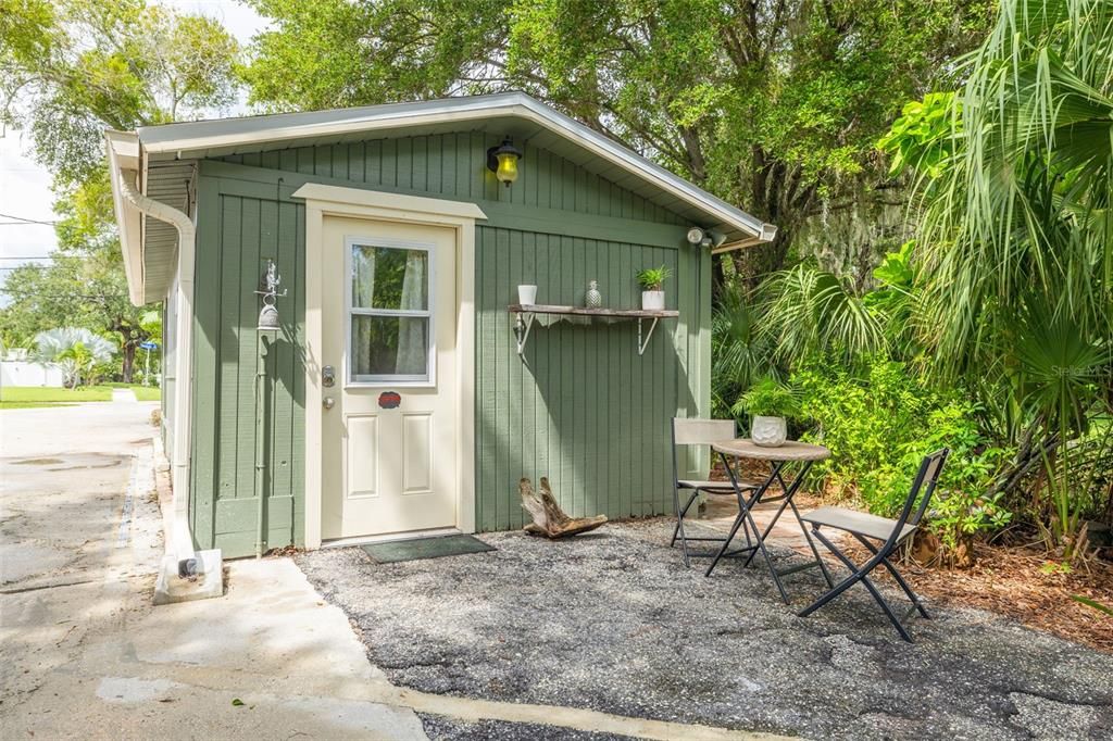 Active With Contract: $875,000 (4 beds, 3 baths, 2892 Square Feet)
