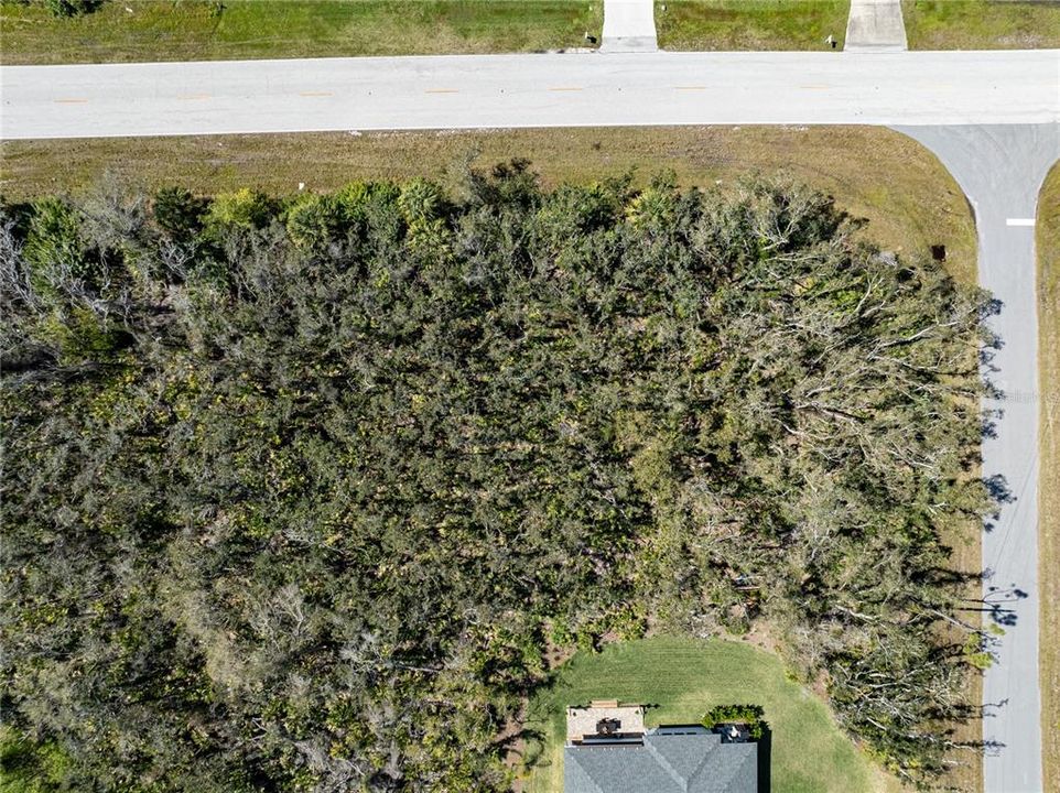 На продажу: $89,990 (0.46 acres)