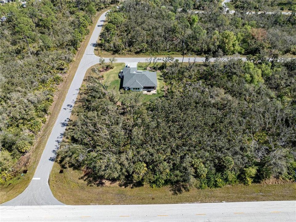 На продажу: $89,990 (0.46 acres)
