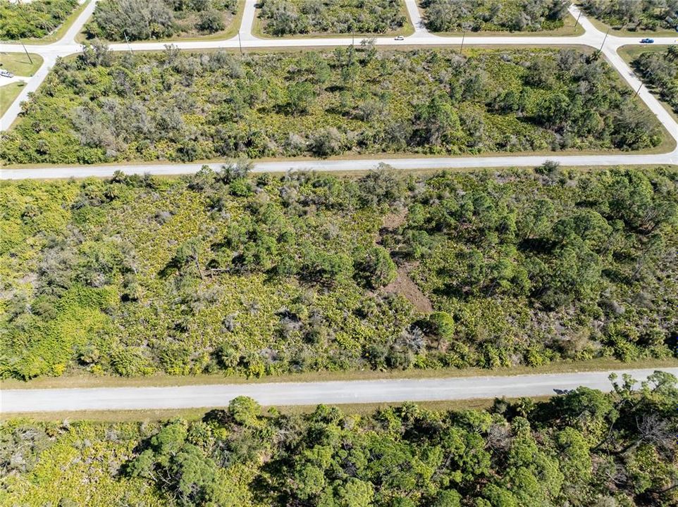 На продажу: $224,900 (1.15 acres)
