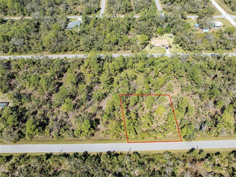 待售: $39,900 (0.27 acres)