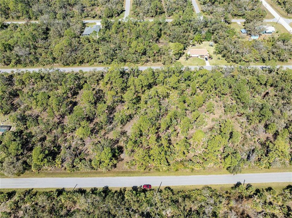 待售: $39,900 (0.27 acres)