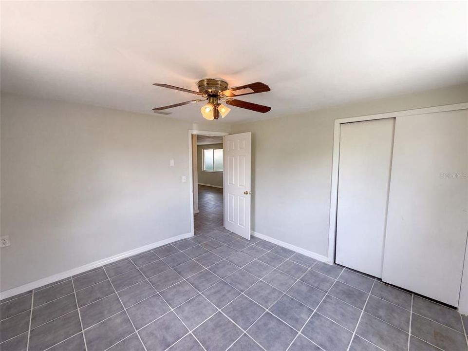 For Sale: $199,000 (2 beds, 1 baths, 1286 Square Feet)