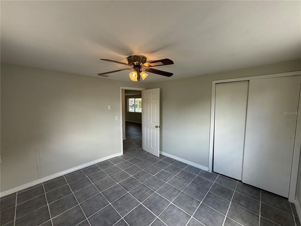 For Sale: $199,000 (2 beds, 1 baths, 1286 Square Feet)