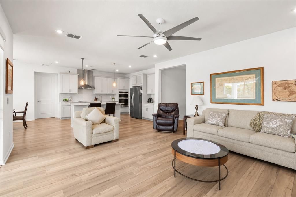 For Sale: $650,000 (4 beds, 3 baths, 2267 Square Feet)