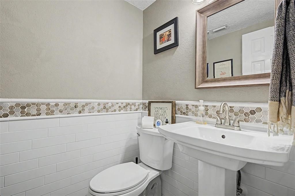 En Venta: $925,000 (4 camas, 3 baños, 3494 Pies cuadrados)