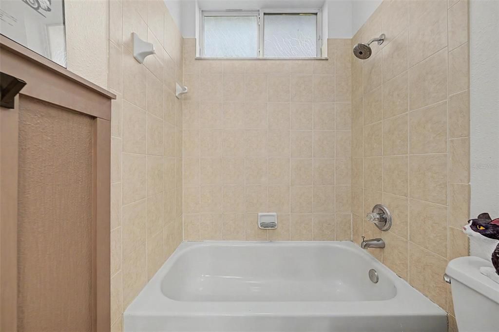 En Venta: $925,000 (4 camas, 3 baños, 3494 Pies cuadrados)