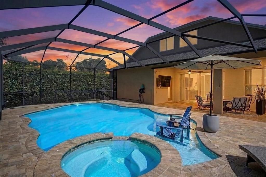 En Venta: $925,000 (4 camas, 3 baños, 3494 Pies cuadrados)