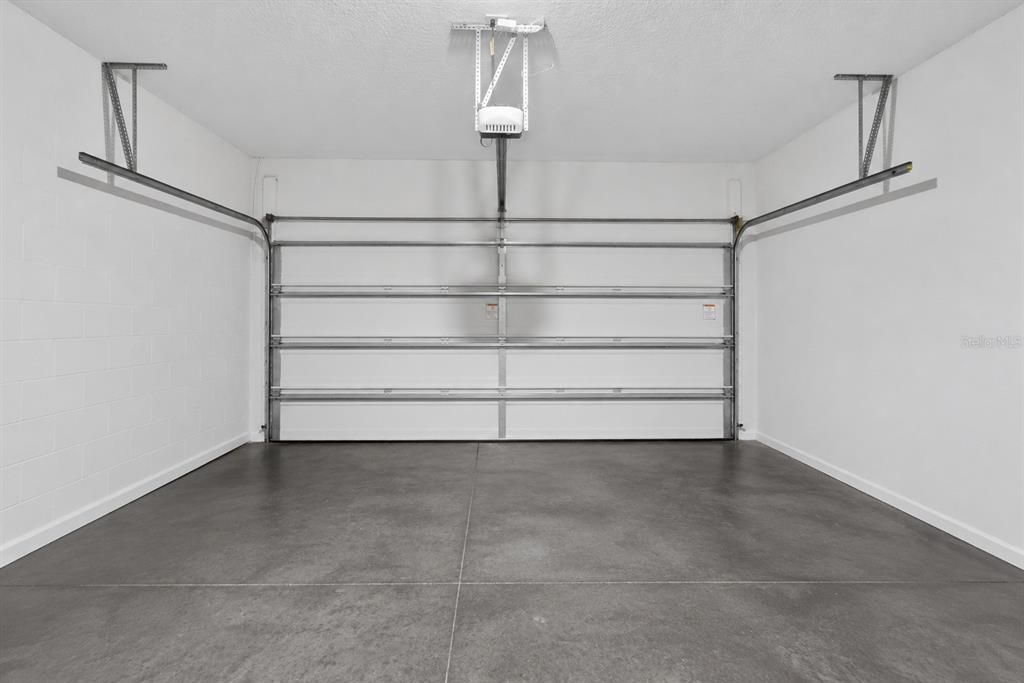 For Sale: $344,900 (3 beds, 2 baths, 1860 Square Feet)