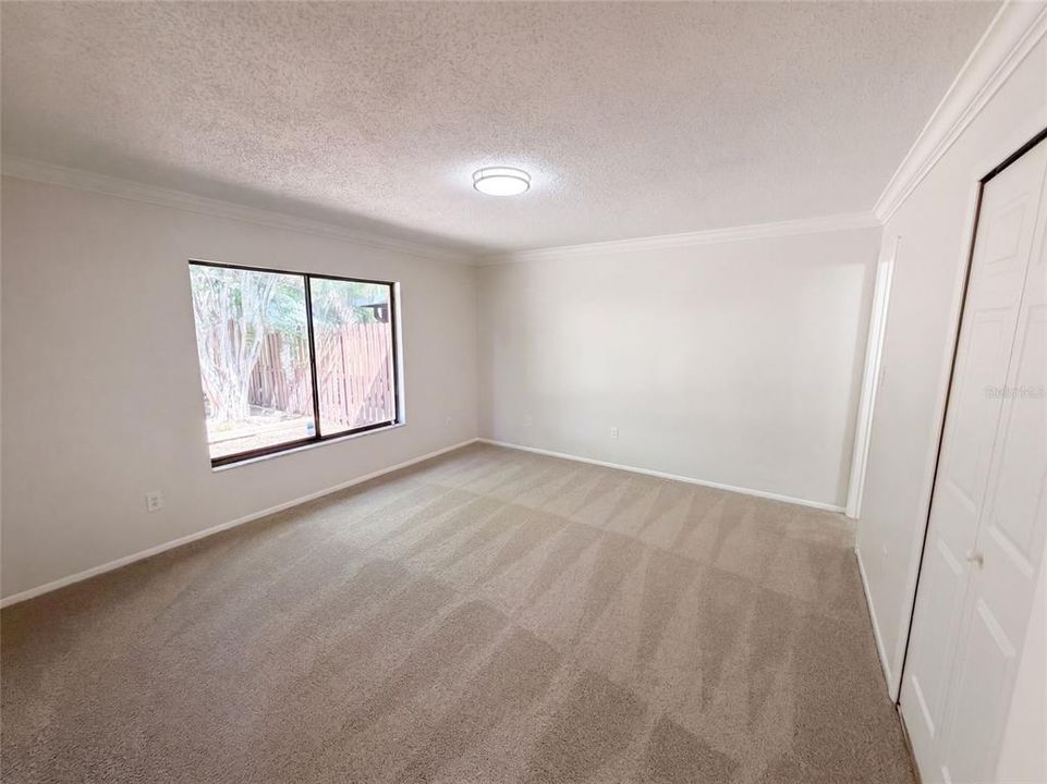 En Venta: $278,000 (2 camas, 2 baños, 1043 Pies cuadrados)