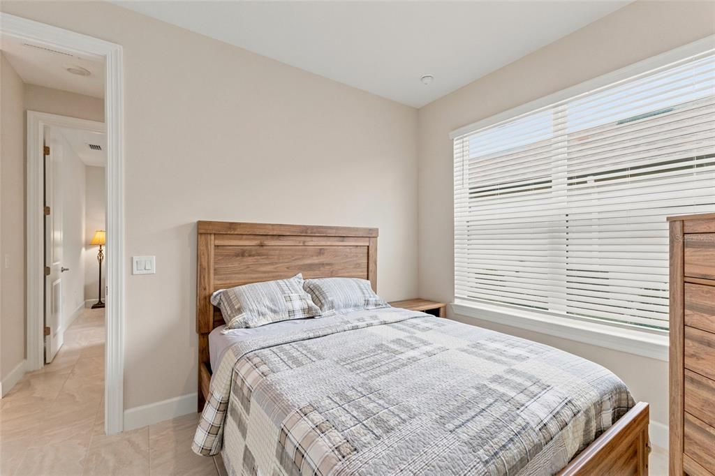 En Venta: $367,000 (3 camas, 2 baños, 1727 Pies cuadrados)