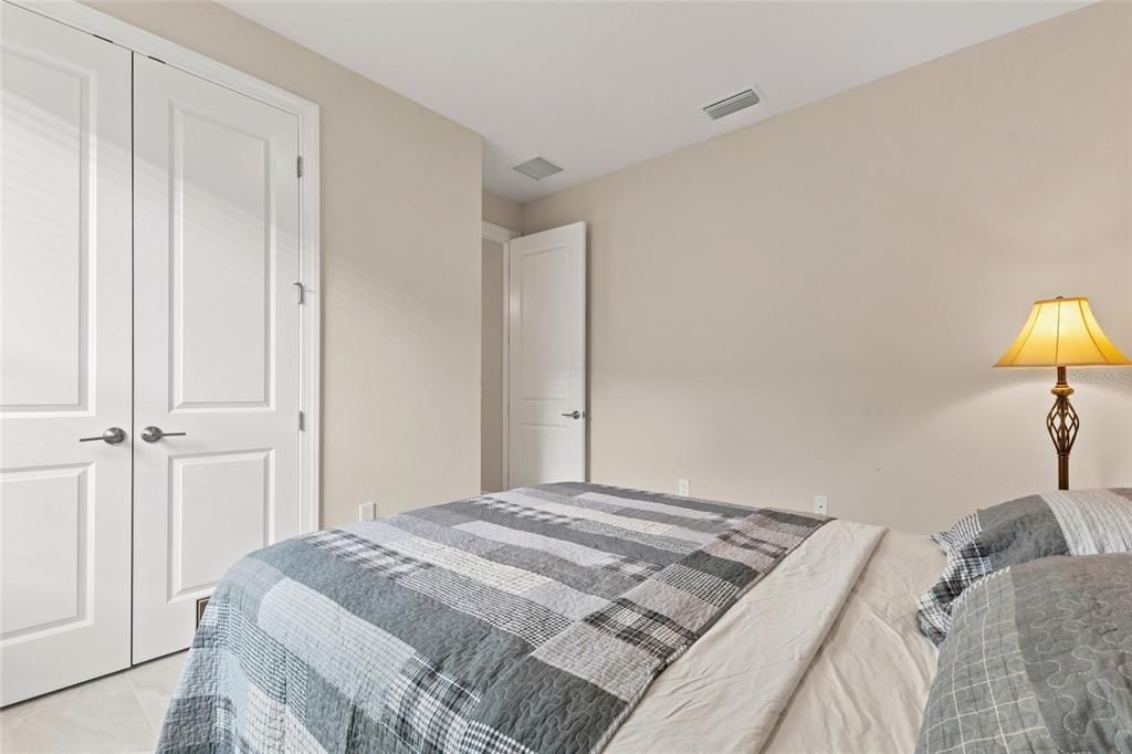 En Venta: $367,000 (3 camas, 2 baños, 1727 Pies cuadrados)