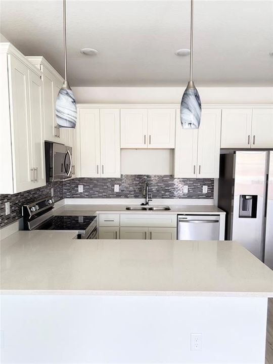 En Venta: $214,900 (3 camas, 2 baños, 1067 Pies cuadrados)