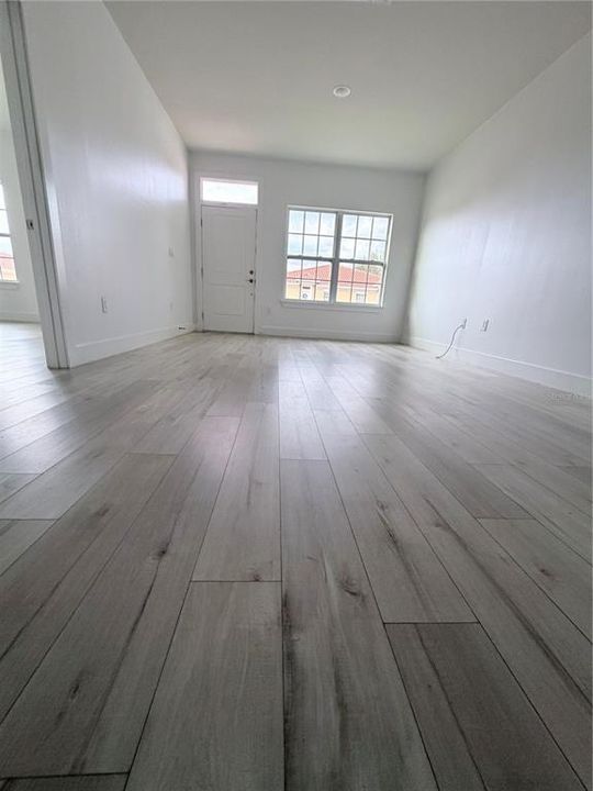 En Venta: $214,900 (3 camas, 2 baños, 1067 Pies cuadrados)