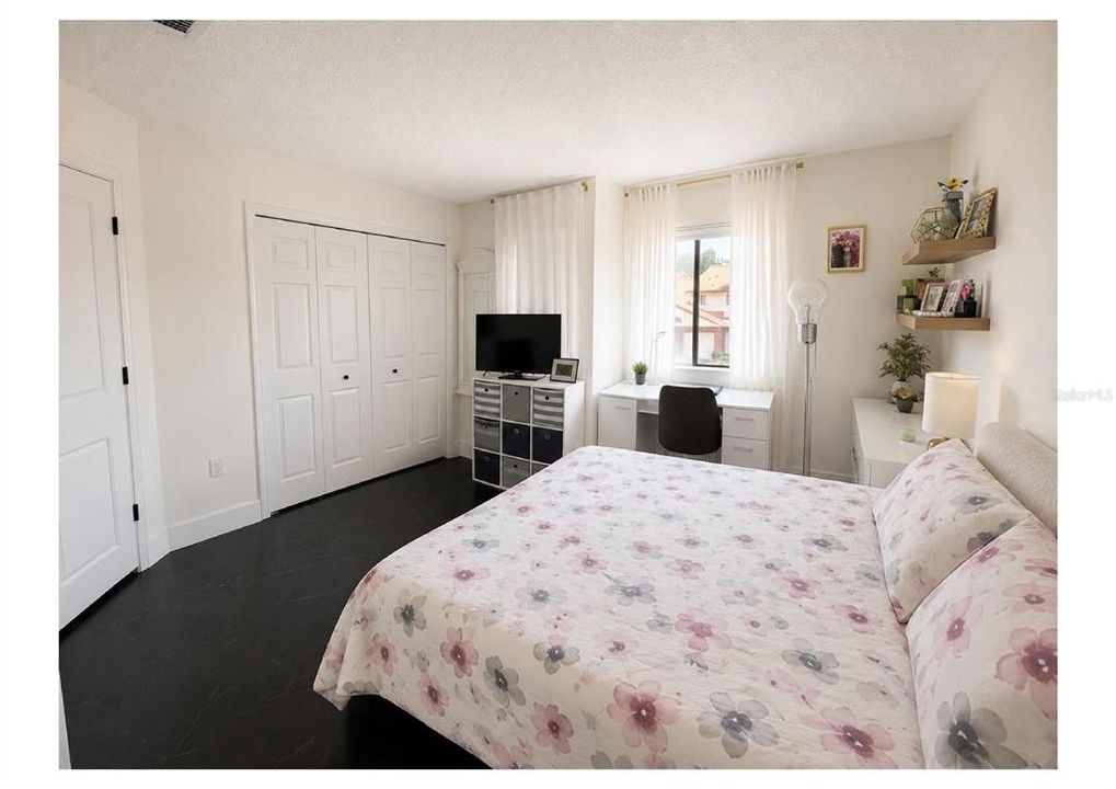 For Sale: $360,000 (4 beds, 2 baths, 1636 Square Feet)