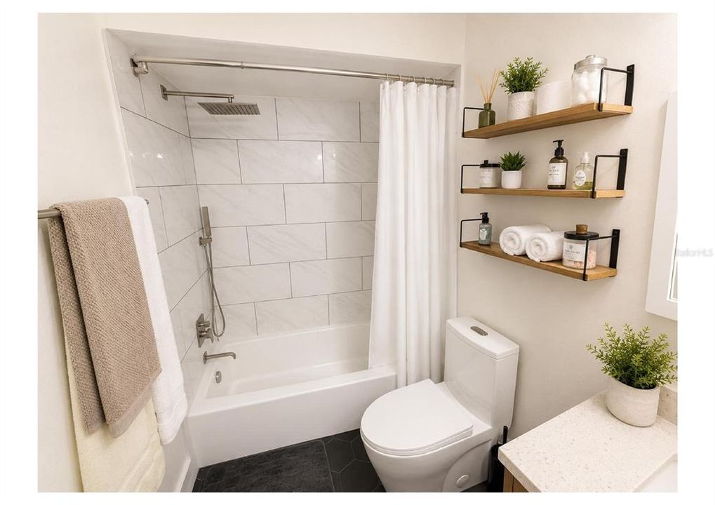 For Sale: $360,000 (4 beds, 2 baths, 1636 Square Feet)