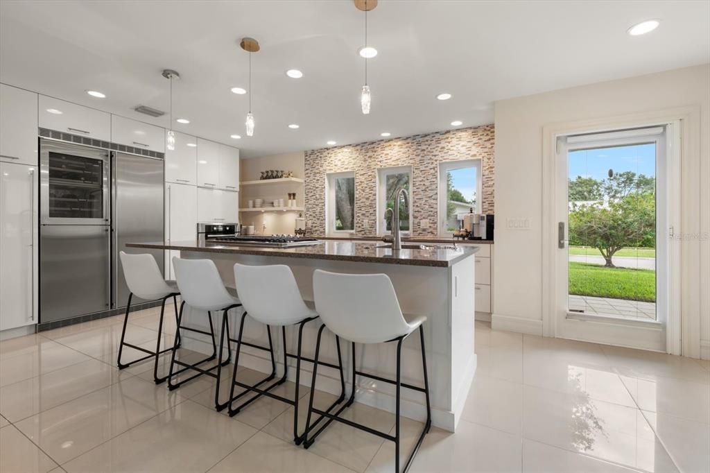 For Sale: $2,000,000 (4 beds, 4 baths, 3144 Square Feet)