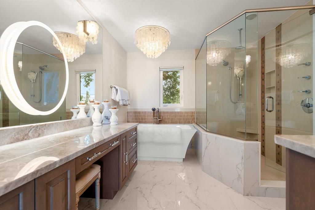 For Sale: $2,000,000 (4 beds, 4 baths, 3144 Square Feet)